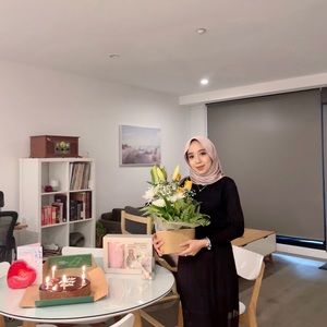 Meet your Posher, Shaira